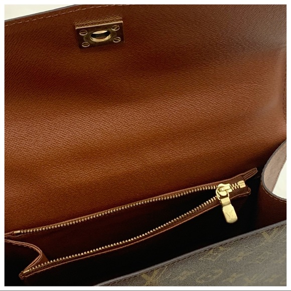 LOUIS VUITTON Malesherbes Monogram - Picture 9 of 12